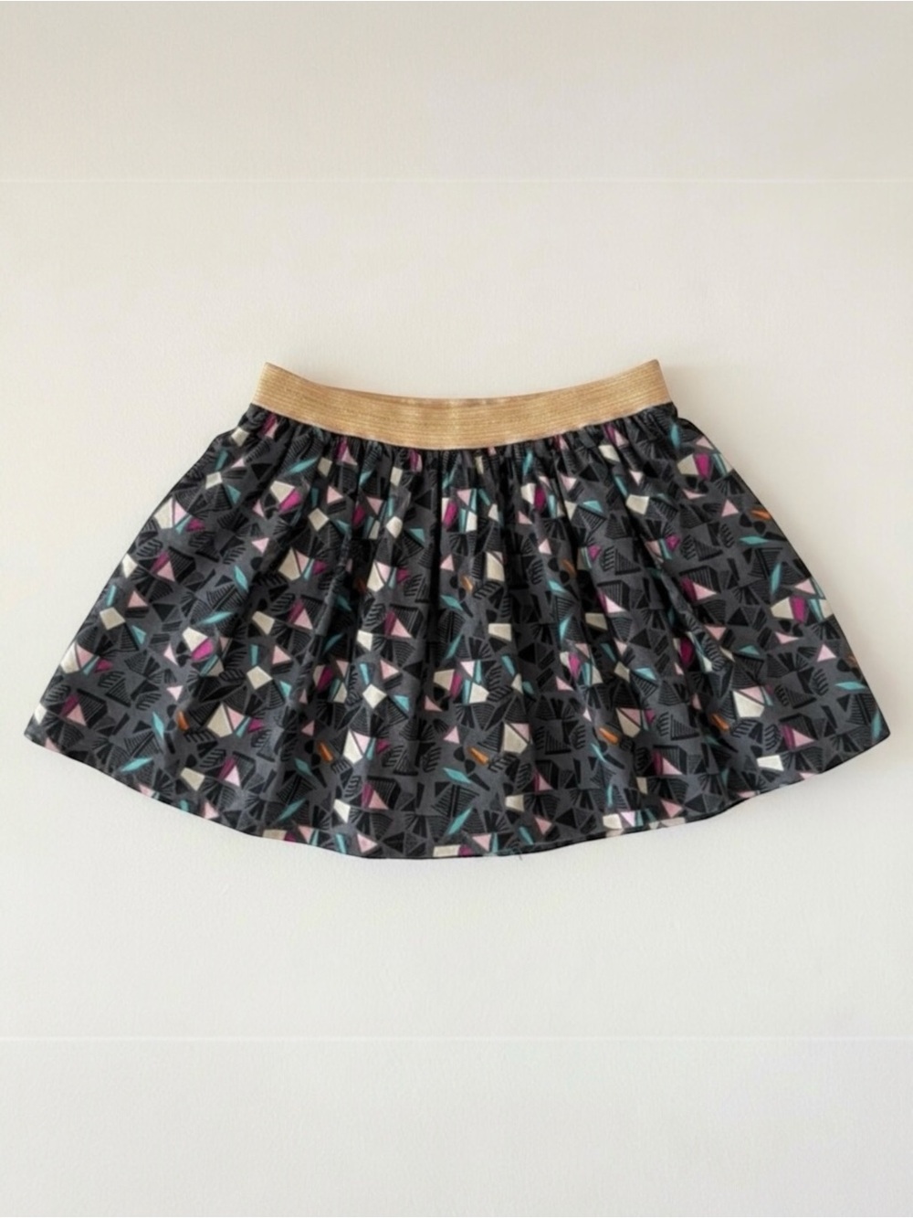 Babyface Girls Gray Multi Geometric Mini Skirt 2T – Gold Waistband